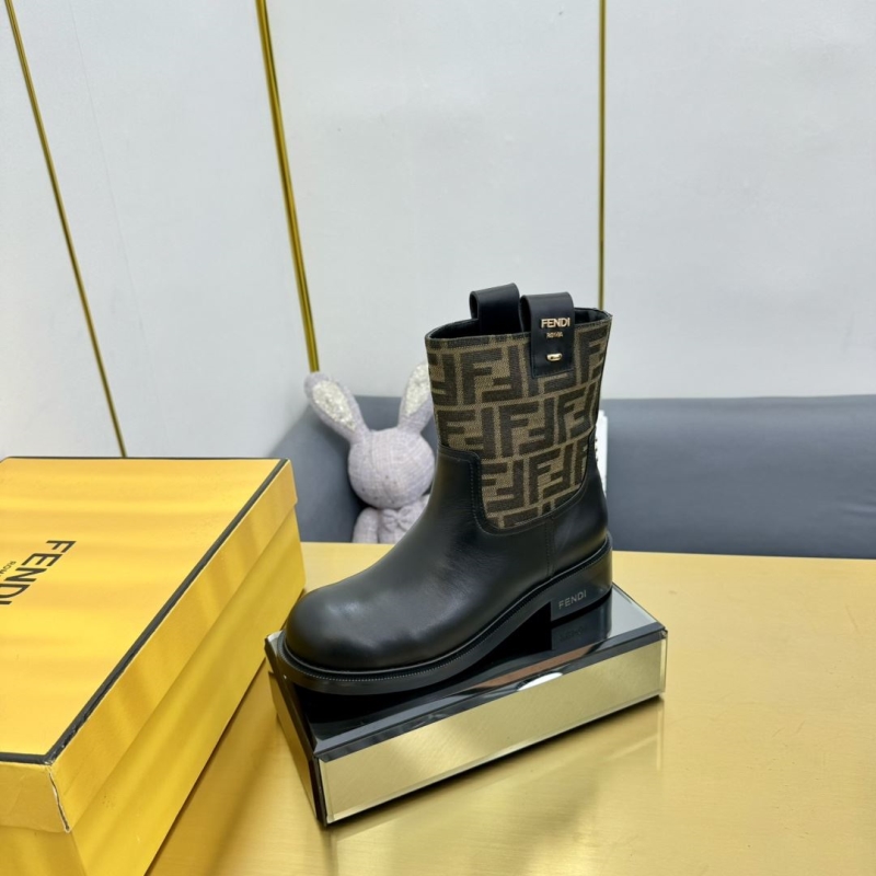 F**di boots